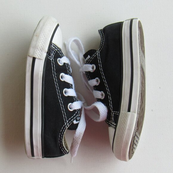 Converse Kids Chuck Taylor All Star OX Low Top Black/White Sneakers Size 6 - Picture 6 of 9